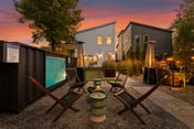 Container Pool | Wood Firepit | Chefs Kitchen | Hot Tub | EV Charging | BBQ