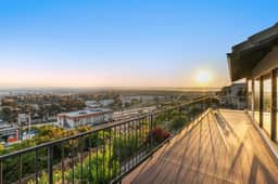 Heated Pool-Jacuzzi-King Bed-City Views-Chic Decor - Image 5
